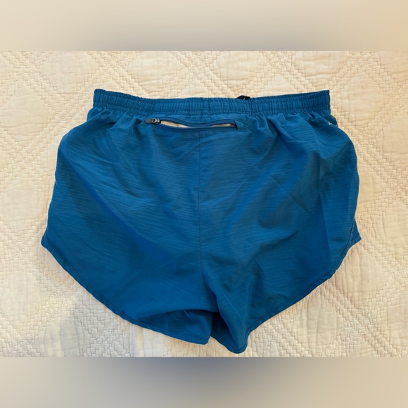 Nike shorts - Picture 2 of 4